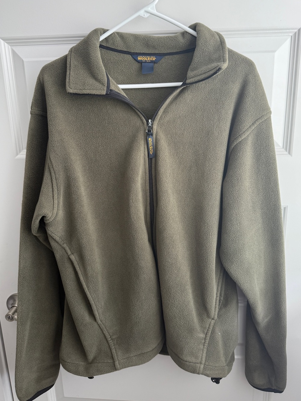 Woolrich Men’s Fleece Jacket – Size Medium – Olive Green Pullover